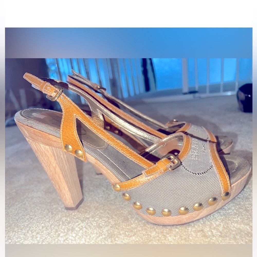 PRADA authentic heels 9.5 - Picture 4 of 4